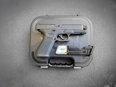 A First Look at the 1st GLOCK Paintball Pistol